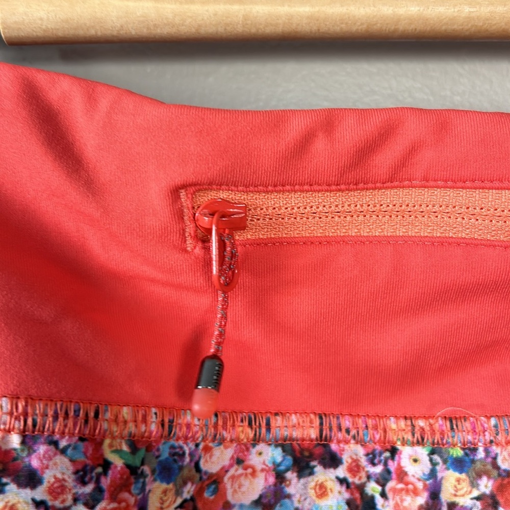 Lululemon Speed Short 2.5” Size 6 Prism‎ Petal Multi/Aromic Red (Coral) - Picture 6 of 10